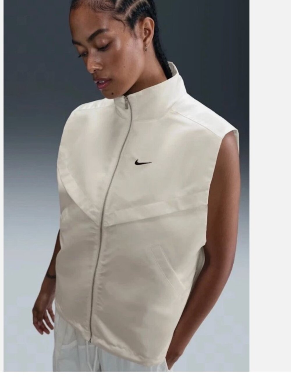 NWT Nike SZ M Sportswear Windrunner Women's Shine Vest HV2472 - Picture 3 of 13